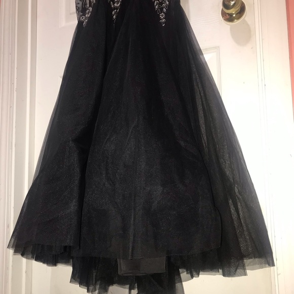 Badgley Mischka Beautiful Gown Dress Women’s - Picture 8 of 10